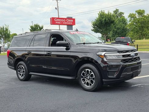 Used 2024 Ford Expedition Max XLT AWD/4WD image 4