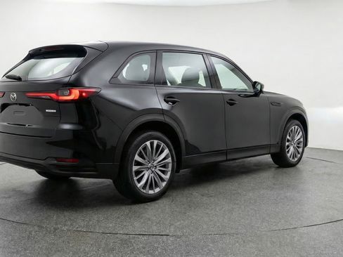 Used 2025 MAZDA CX-90 3.3 Turbo w/ Preferred Package image 9