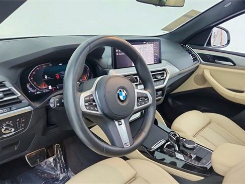 Used 2025 BMW X4 xDrive30i image 20
