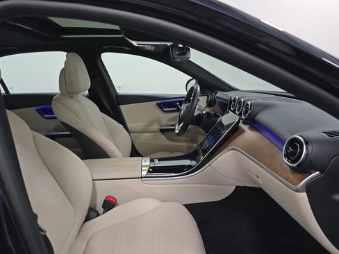 Used 2023 Mercedes-Benz C 300 4MATIC Sedan image 9