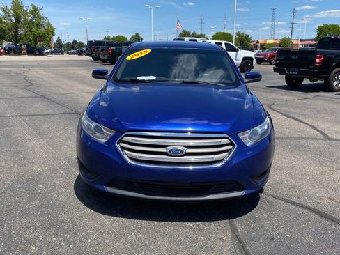 Used 2015 Ford Taurus SEL w/ Equipment Group 201A FWD image 13