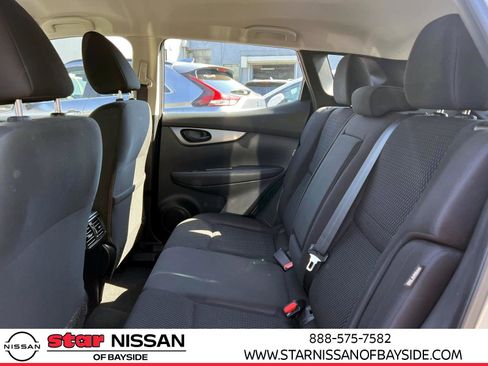 Used 2021 Nissan Rogue Sport S AWD/4WD image 11