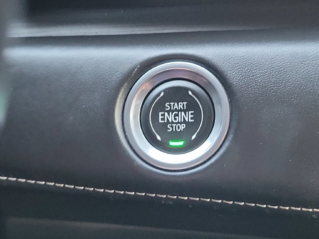 Certified 2023 Cadillac Escalade Sport Platinum AWD/4WD image 16