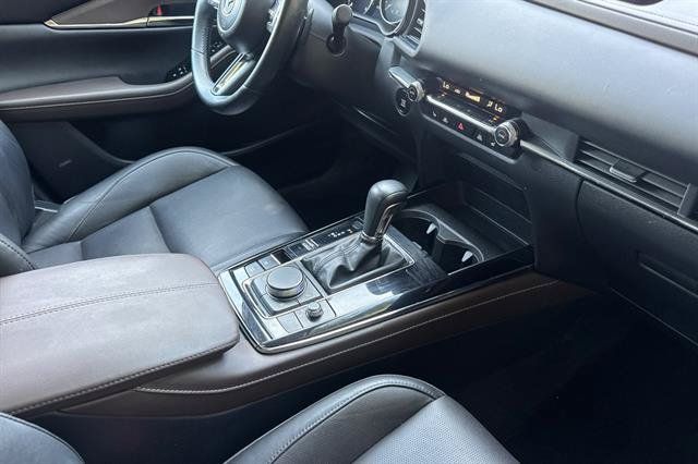 Used 2023 MAZDA CX-30 AWD 2.5 S w/ Premium Package image 17