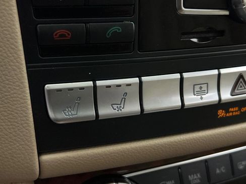 Used 2014 Mercedes-Benz CLS 550 4MATIC image 35