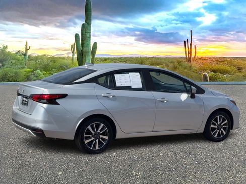 Certified 2025 Nissan Versa SV image 5