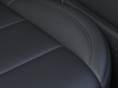 New 2026 GMC Sierra 1500 SLT w/ Max Trailering Package image 21