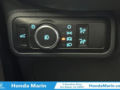 Used 2025 Ford Explorer ST-Line AWD/4WD image 38