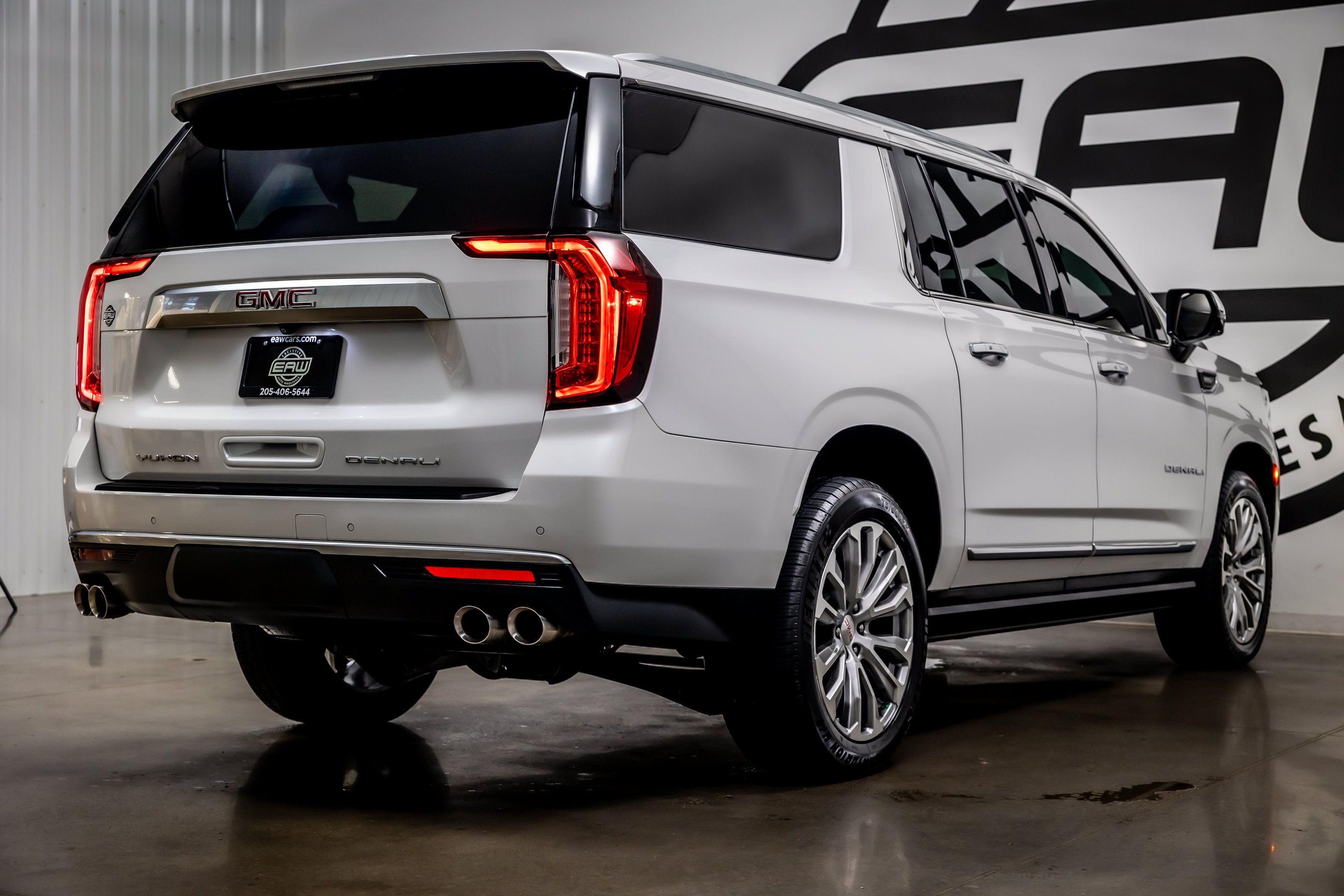 Used 2022 GMC Yukon XL Denali RWD image 33
