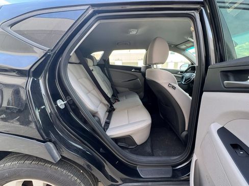 Used 2019 Hyundai Tucson SE AWD/4WD image 11