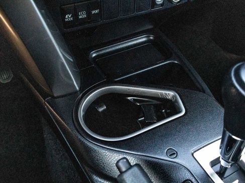 Certified 2017 Toyota RAV4 XLE w/ All Weather Liner Package image 23