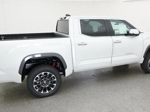 New 2026 Toyota Tundra Limited AWD/4WD image 13