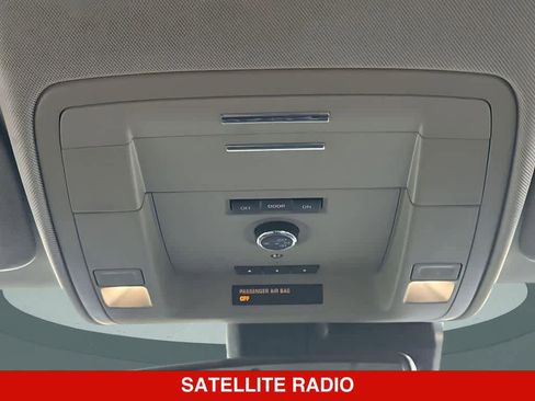 Used 2020 Chevrolet Suburban Premier RWD image 23