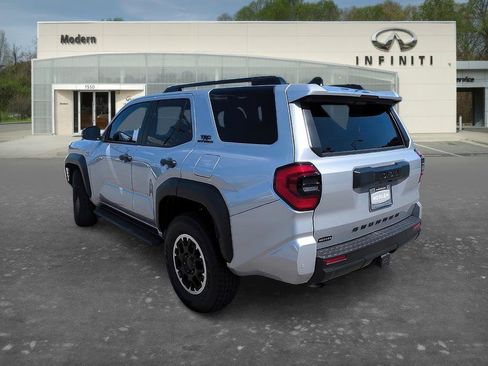 Used 2025 Toyota 4Runner TRD Off-Road AWD/4WD image 5