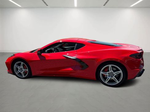 Used 2023 Chevrolet Corvette Stingray Preferred Cpe w/ Z51 Performance Package RWD image 3