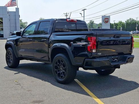 Used 2026 Chevrolet Colorado Trail Boss AWD/4WD image 4