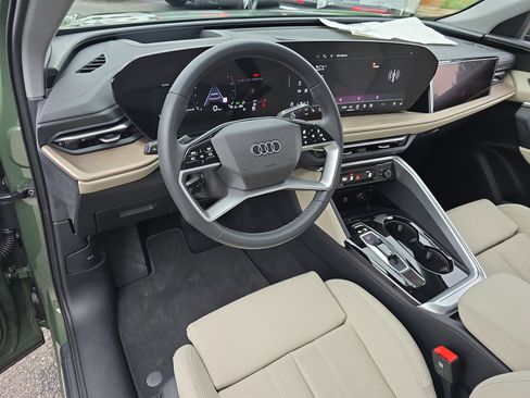 Used 2025 Audi Q5 Prestige AWD/4WD image 16