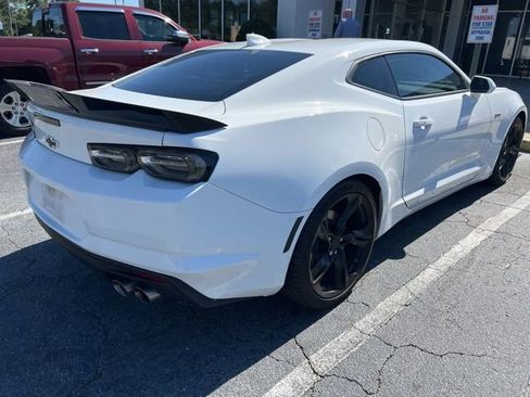 Used 2022 Chevrolet Camaro LT w/ RS Package RWD image 5
