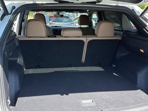 Used 2020 Volkswagen Atlas Cross Sport SE w/ Panoramic Sunroof Package FWD image 14