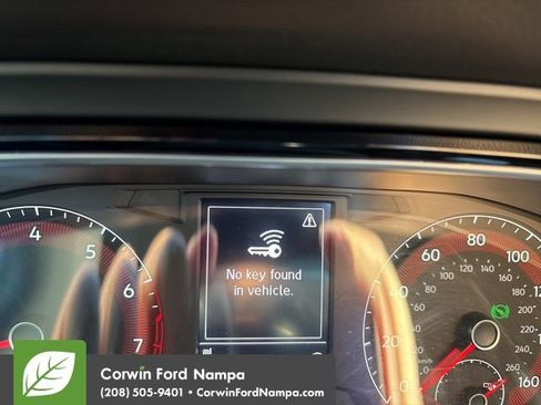 Used 2019 Volkswagen Jetta GLI image 11