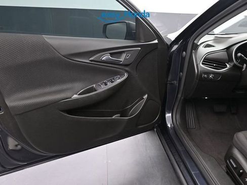 Used 2023 Chevrolet Malibu LT image 17