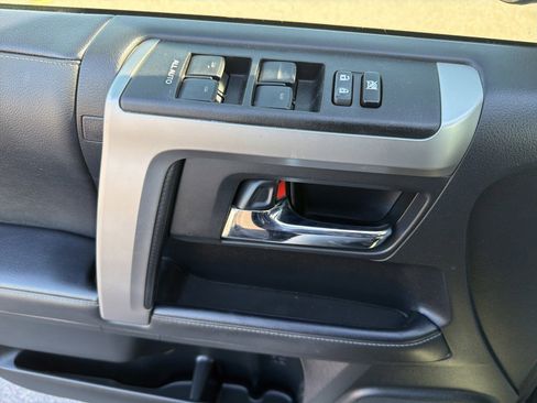 Used 2023 Toyota 4Runner SR5 Premium image 19