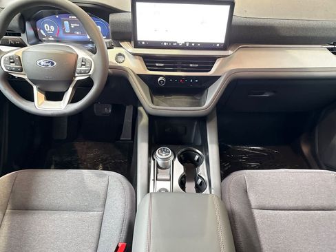New 2026 Ford Explorer Active image 10