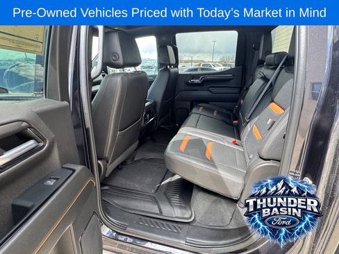 Used 2024 GMC Sierra 1500 AT4 AWD/4WD image 17