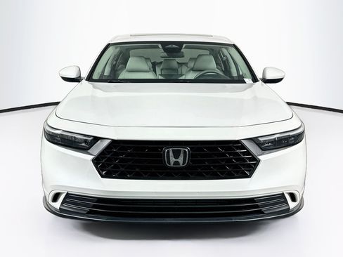 Used 2024 Honda Accord EX image 2