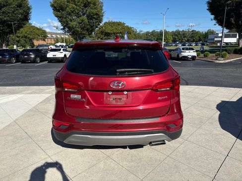Used 2017 Hyundai Santa Fe Sport FWD image 8