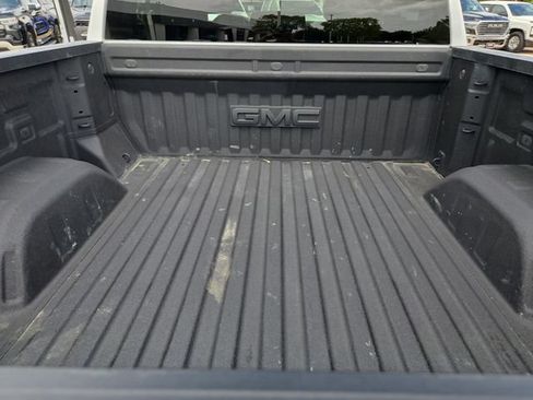 Used 2023 GMC Sierra 1500 SLE AWD/4WD image 23