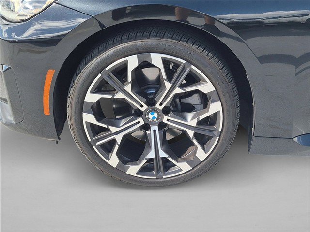 Used 2025 BMW 230i xDrive Coupe w/ Premium Package AWD/4WD image 14