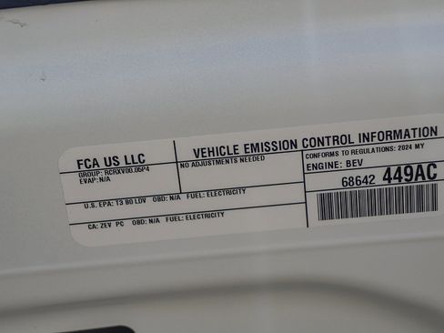 Used 2024 Jeep Wagoneer Launch Edition image 32