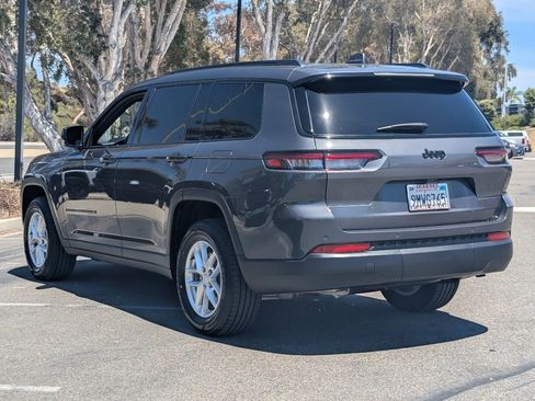 Used 2024 Jeep Grand Cherokee L Laredo RWD image 13