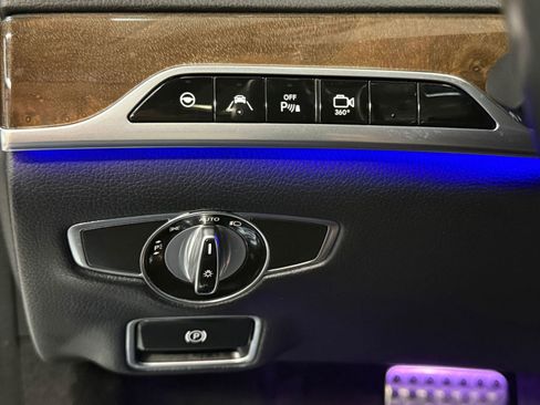 Used 2016 Mercedes-Benz S 550 4MATIC Sedan image 29