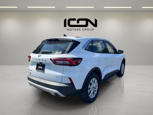 Used 2023 Ford Escape Active image 5
