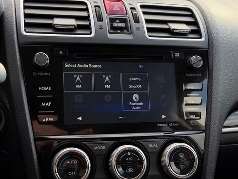 Used 2018 Subaru Forester 2.5i Touring image 11