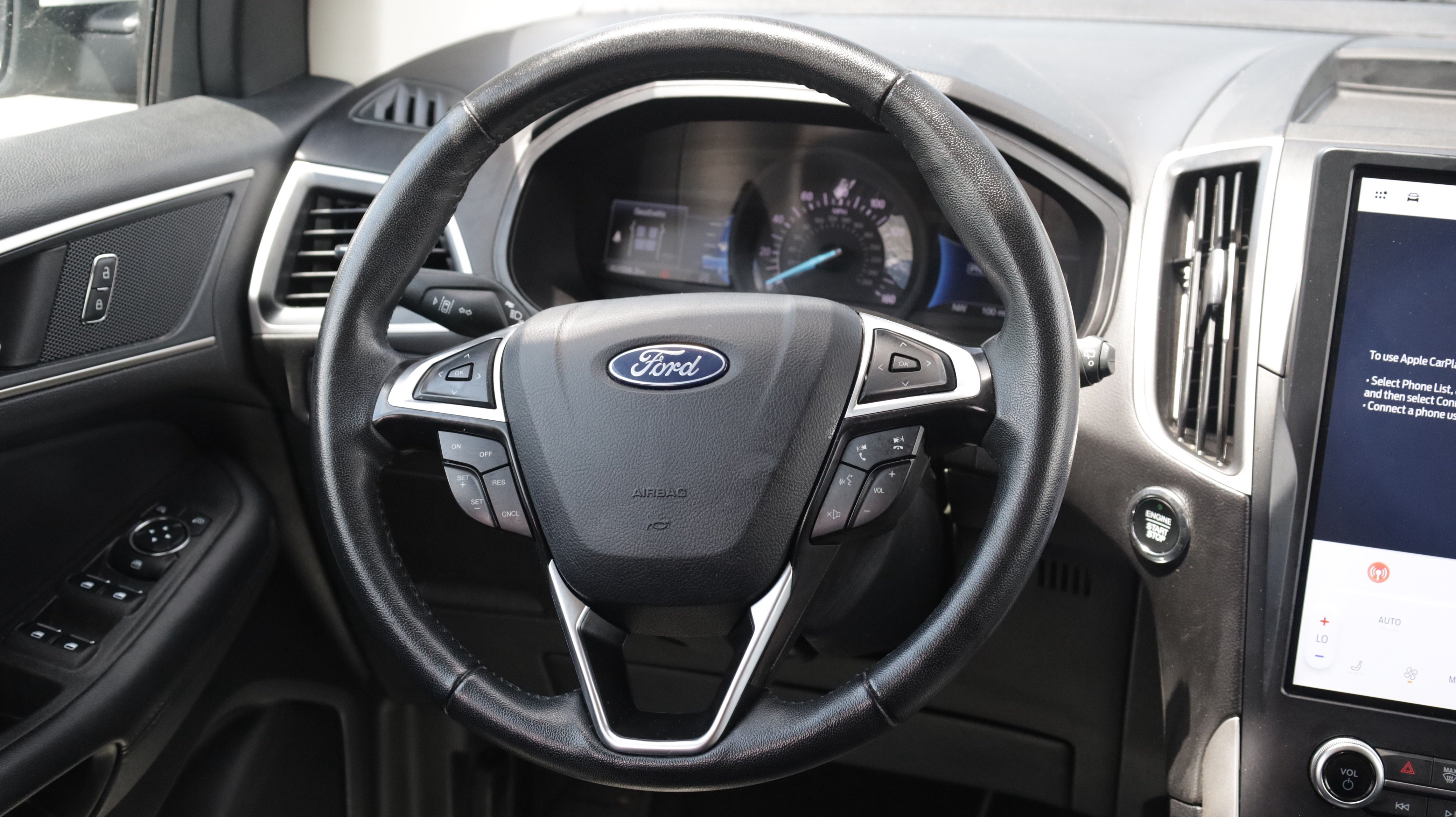 Used 2024 Ford Edge SEL AWD/4WD image 8