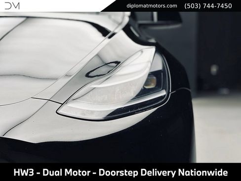 Used 2023 Tesla Model Y Performance AWD/4WD image 13