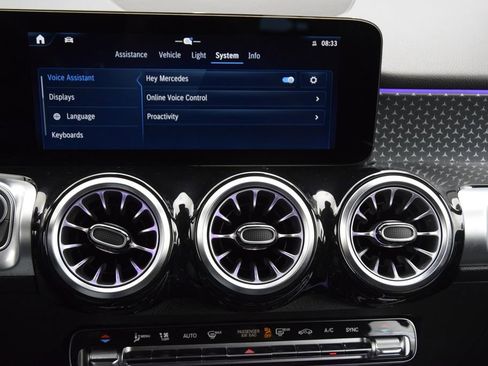 Certified 2024 Mercedes-Benz GLB 250 image 26