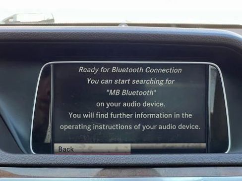 Used 2015 Mercedes-Benz E 350 4MATIC Sedan image 41