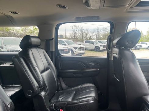 Used 2008 GMC Yukon XL Denali AWD/4WD image 42