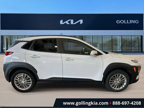 Used 2020 Hyundai Kona SEL FWD image 2