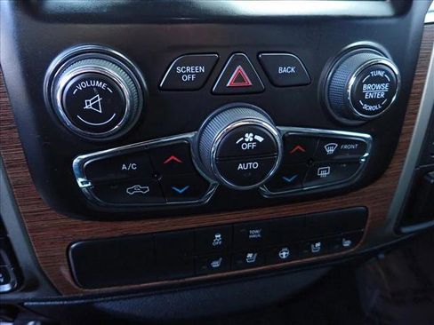 Used 2018 RAM 1500 Laramie image 21