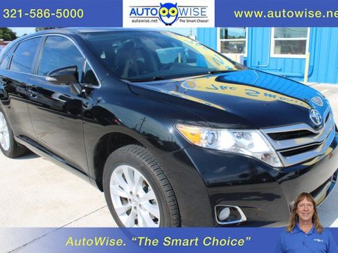 Used 2014 Toyota Venza LE w/ LE Convenience Package FWD image 1