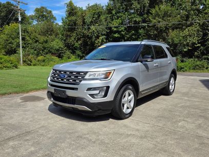Used 2017 Ford Explorer XLT
