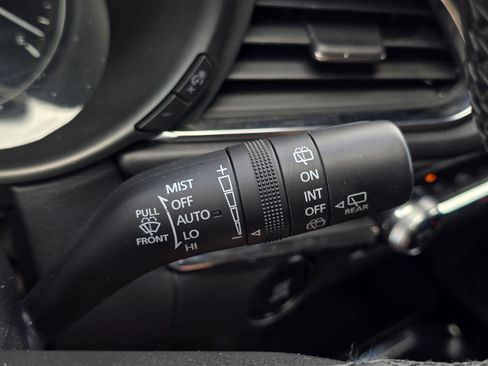 Used 2025 MAZDA CX-30 AWD 2.5 S w/ Preferred Package image 41