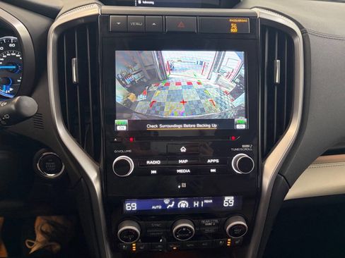 Used 2020 Subaru Ascent Touring w/ Popular Package #3 image 19
