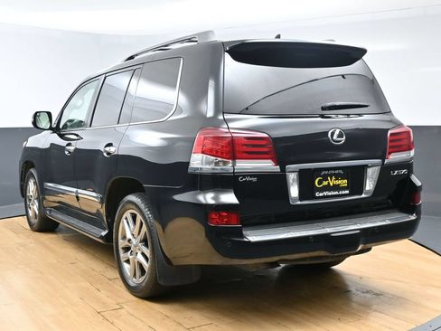 Used 2013 Lexus LX 570 4WD image 6