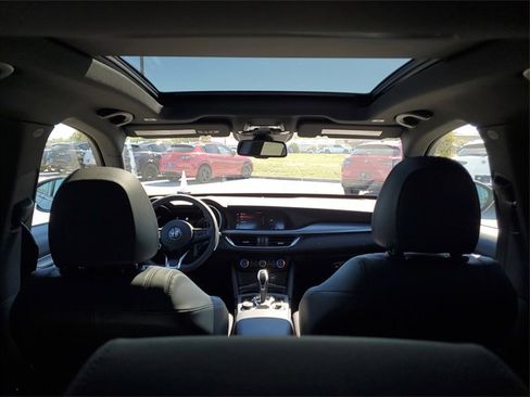 New 2025 Alfa Romeo Stelvio Sprint w/ Veloce Package image 9
